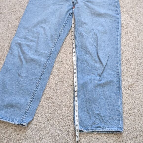 Abercrombie and Fitch High Rise Loose Jean Size 30/10R - Picture 7 of 8